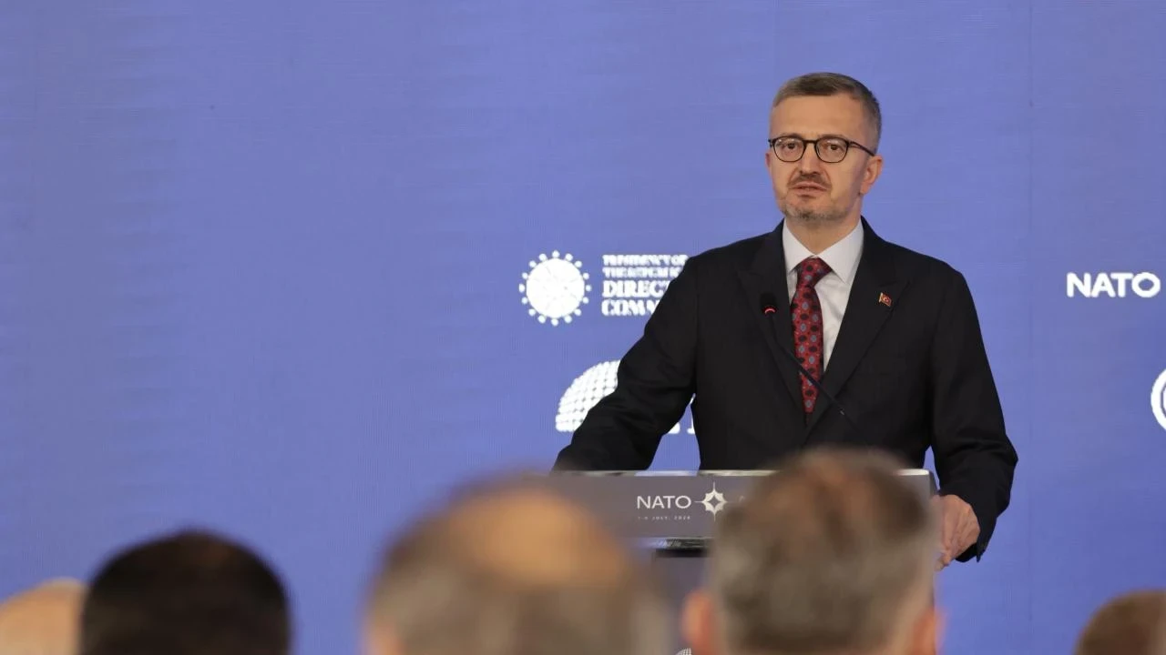 İletişim Başkanı Burhanettin Duran'dan 'NATO Zirvesi'ne ilişkin paylaşım
