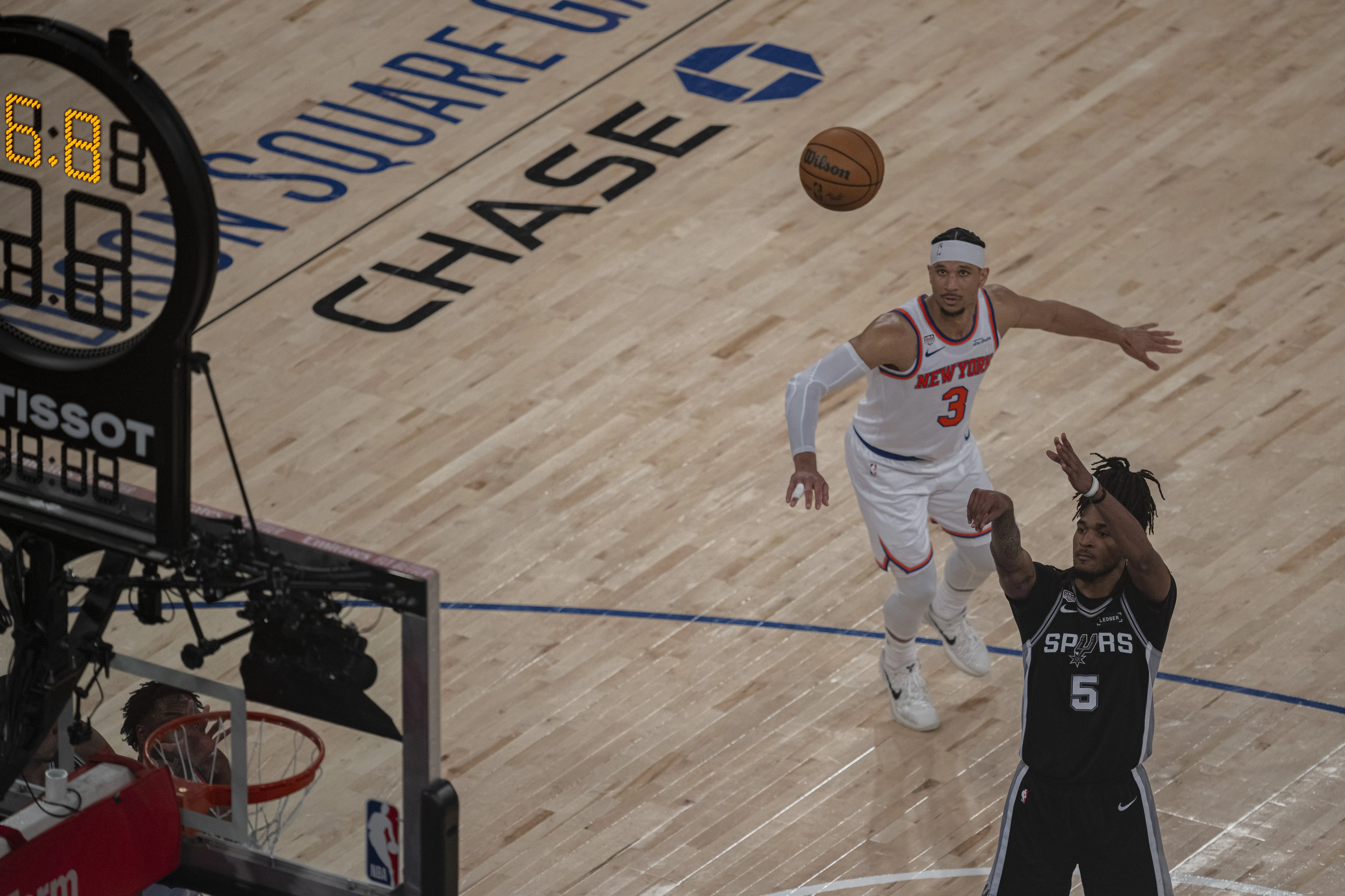 San Antonio Spurs, New York Knicks'i mağlup etti