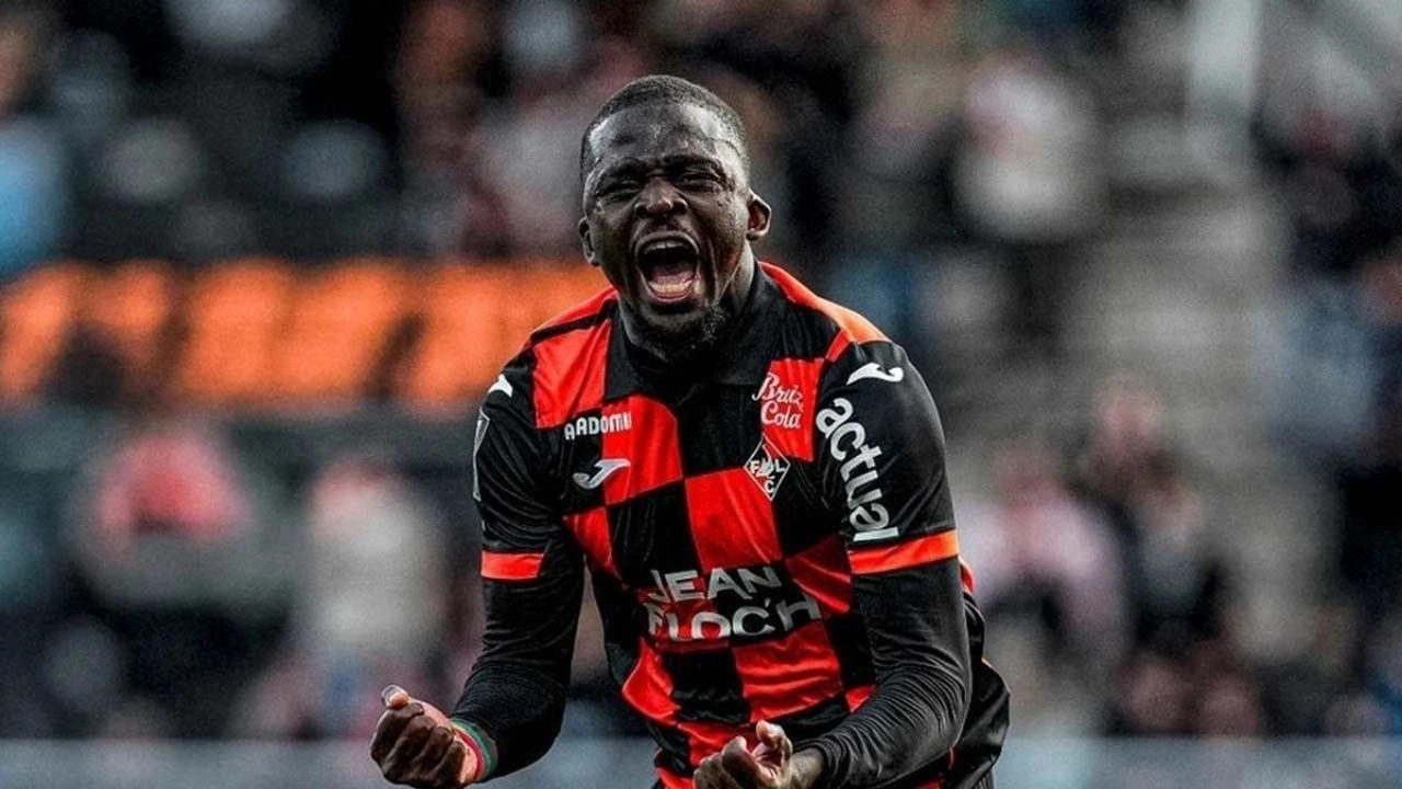Amedspor ünlü golcüyü İstanbul'a getirdi: İmza atacak