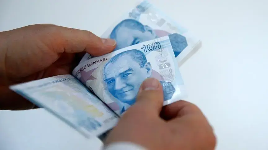 Milyonlarca emekli ve memur ne kadar zam alacak? İşte piyasada konuşulan oranlar!