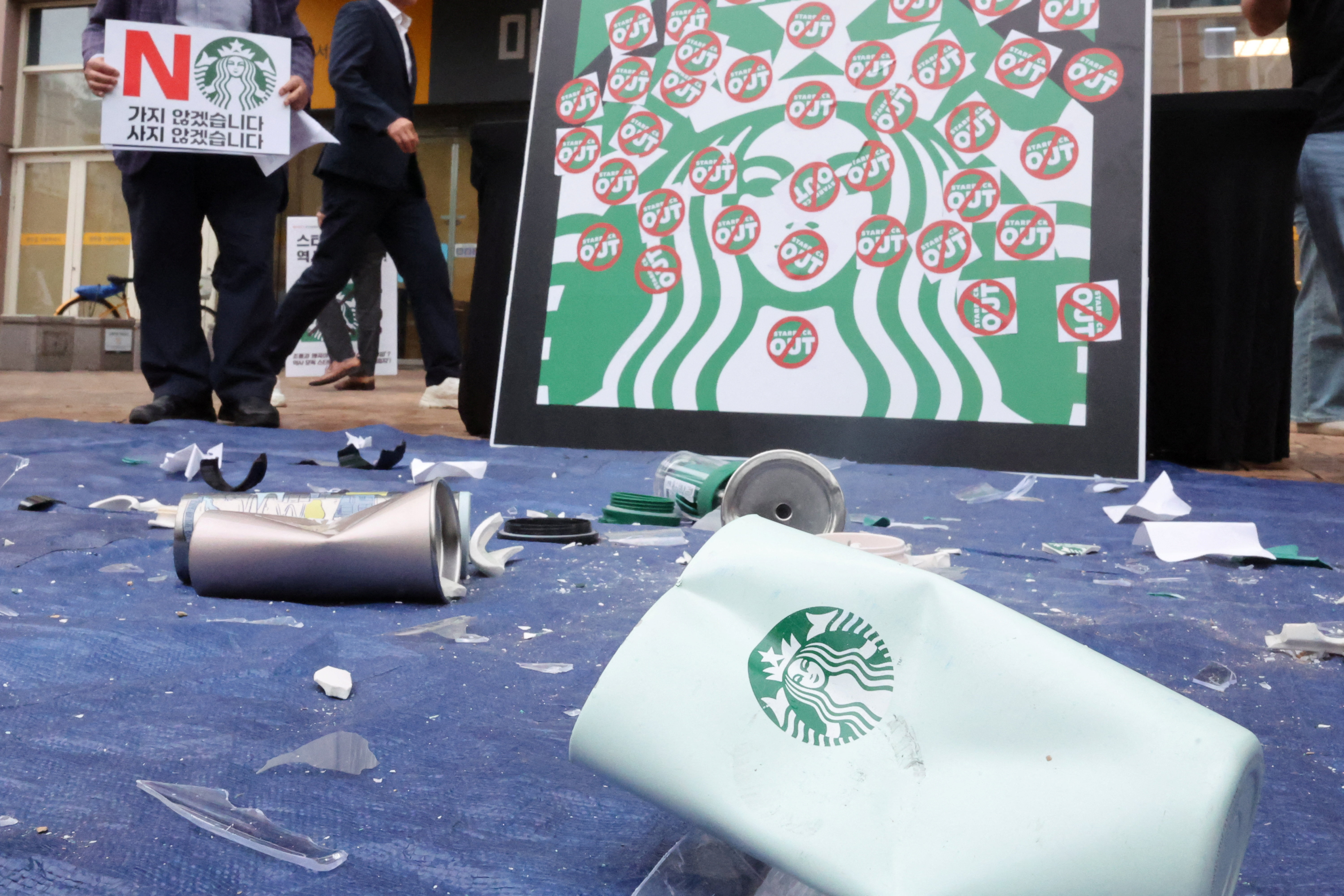 Pazarlama fiyaskosu tüm halkın tepkisini çekmişti, Starbucks Korea çalışanlarından sendikalaşma kararı