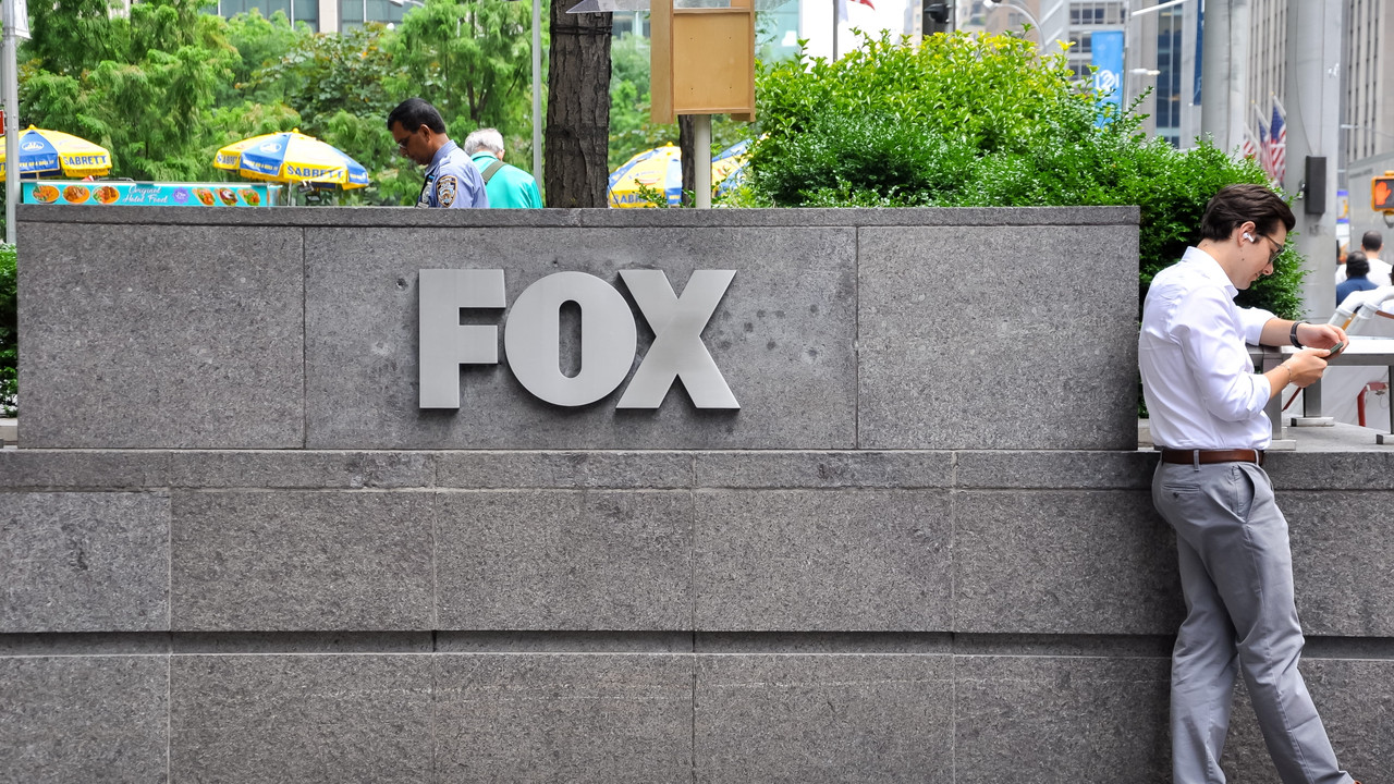 Fox çevrimiçi yayın platformu Roku'yu 22 milyar dolara satın aldı