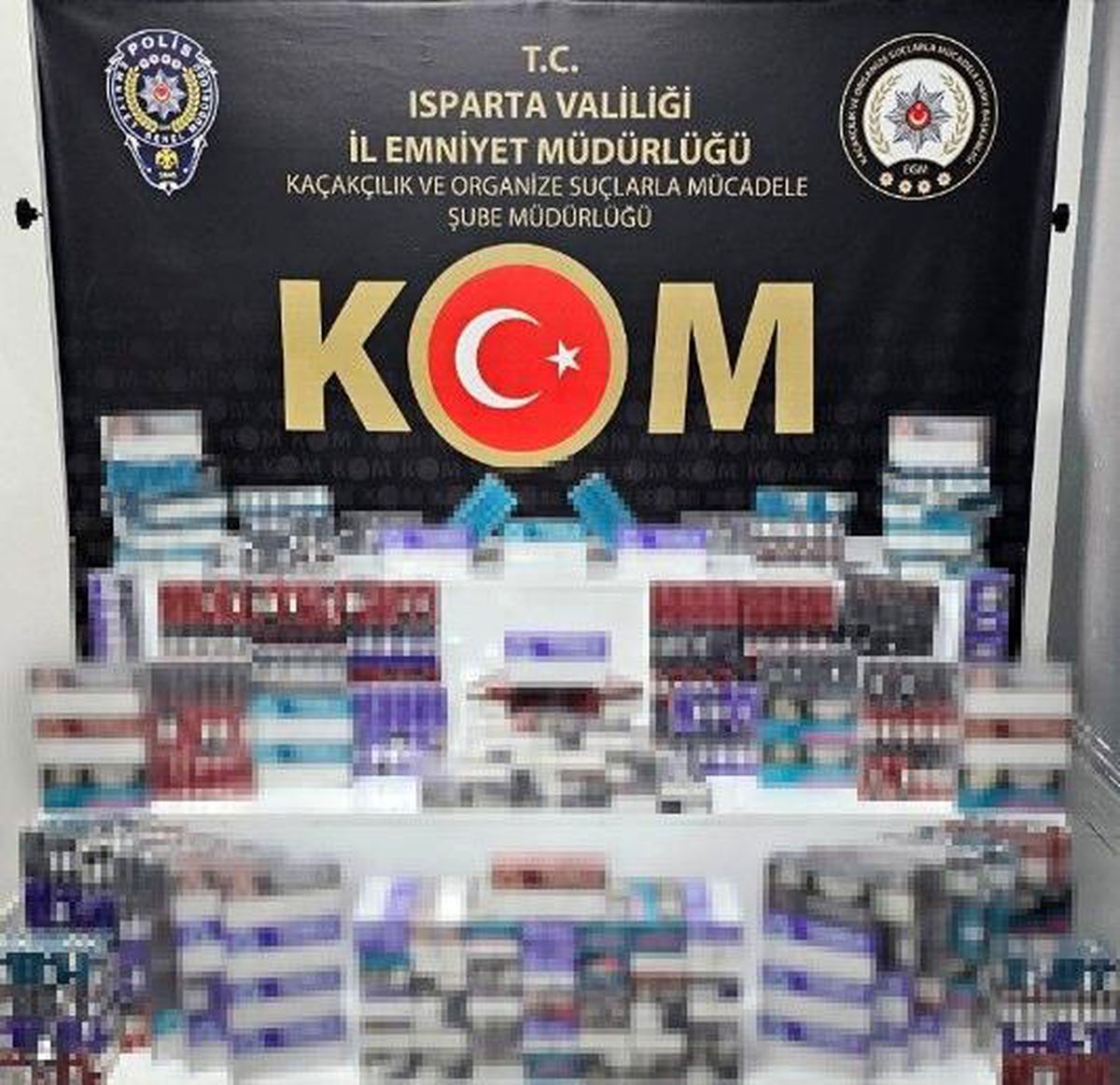 Isparta'da kaçak elektronik sigara kartuşu operasyonu: Bin 970 paket ele geçirildi