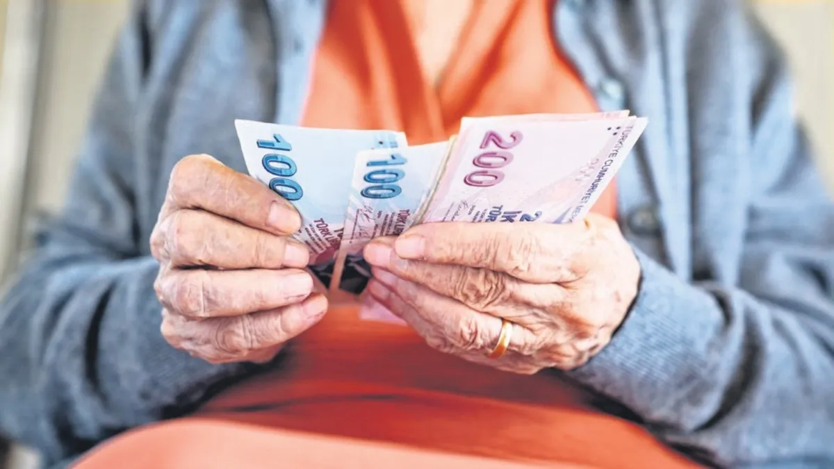 Emekli ve memurların gözü 5 aylık enflasyon verisinde! Temmuz zammında yeni hesap: Kim ne kadar alacak?