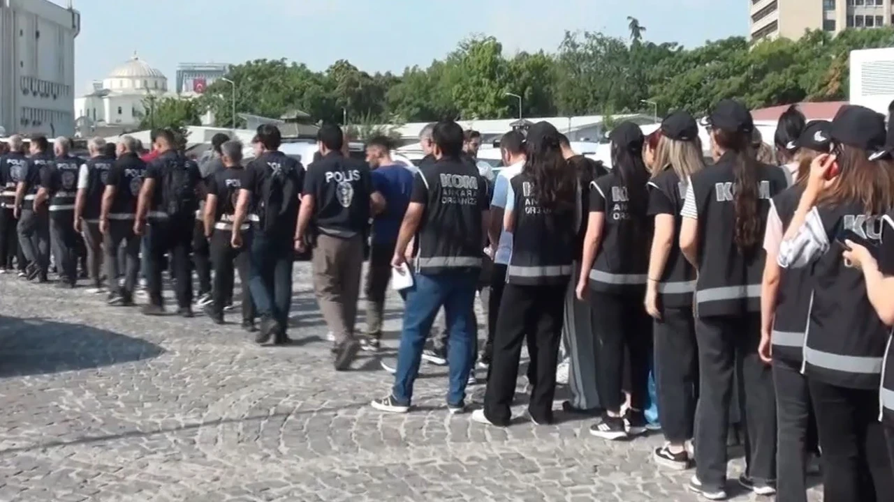 Yeni Nesil Suç Örgütlerine Ağır Darbe: 55 Şüpheli Tutuklandı
