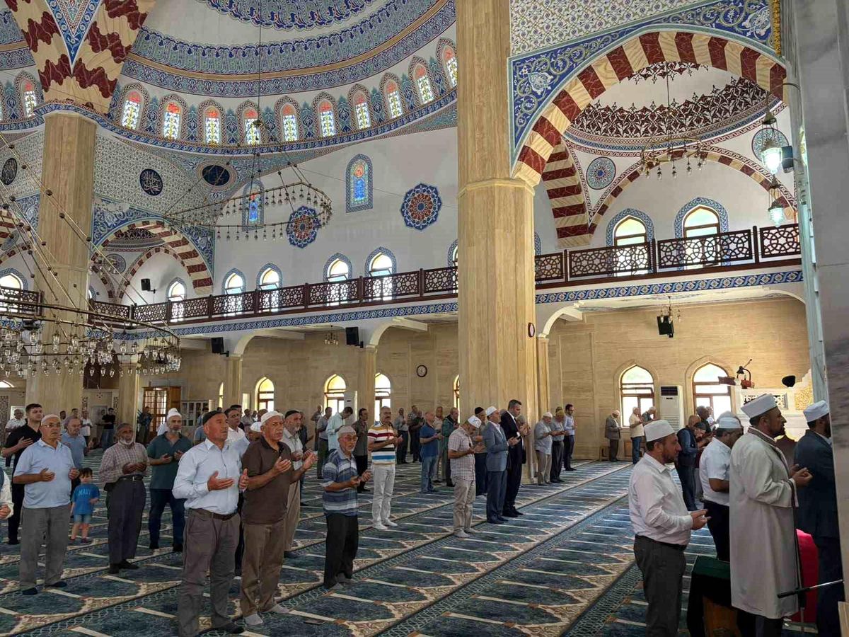 Vezirköprü'de 15 Temmuz Anma Programı: Mevlid-i Şerif ve Şehitler İçin Dualar