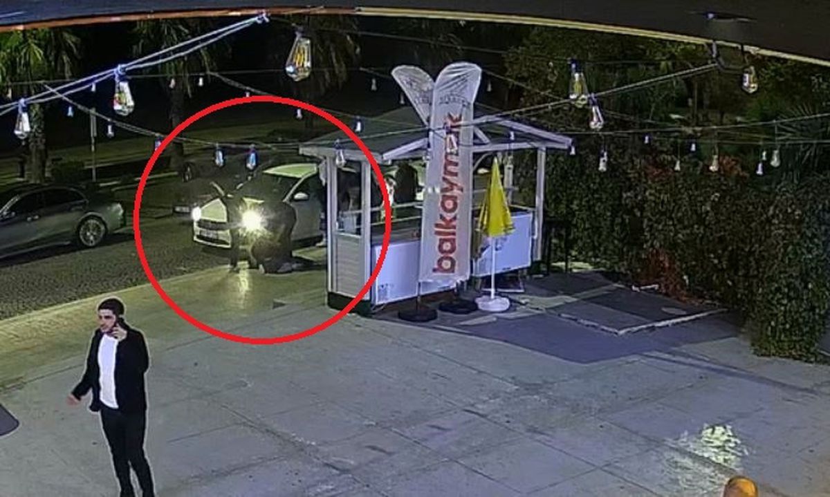 Ceren'in, eski sevgilisinin kız arkadaşı tarafından darbedildiği anların görüntüsü ortaya çıktı