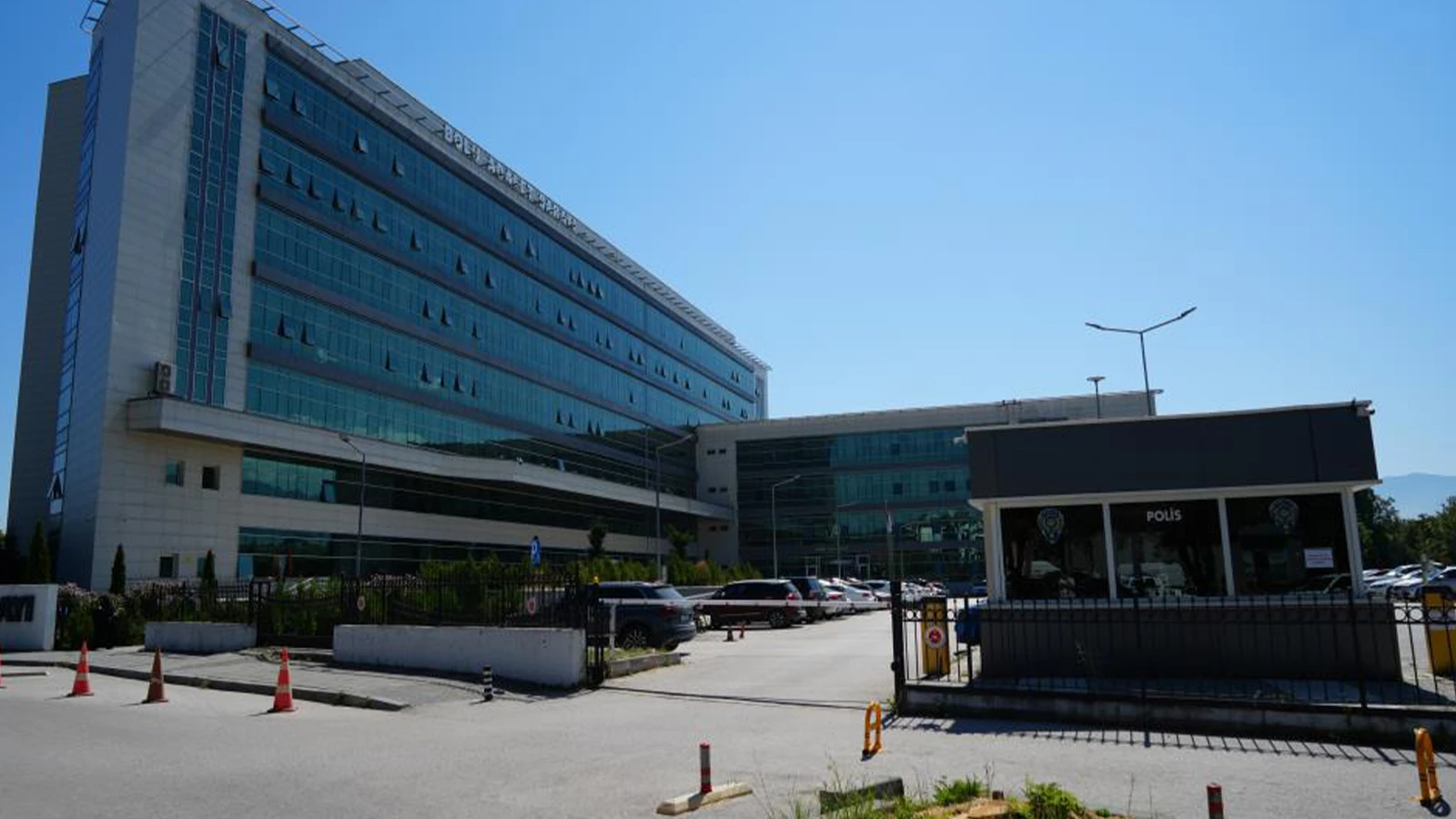 Bolu Belediyesine 6. dalga operasyonu: 10 gözaltı