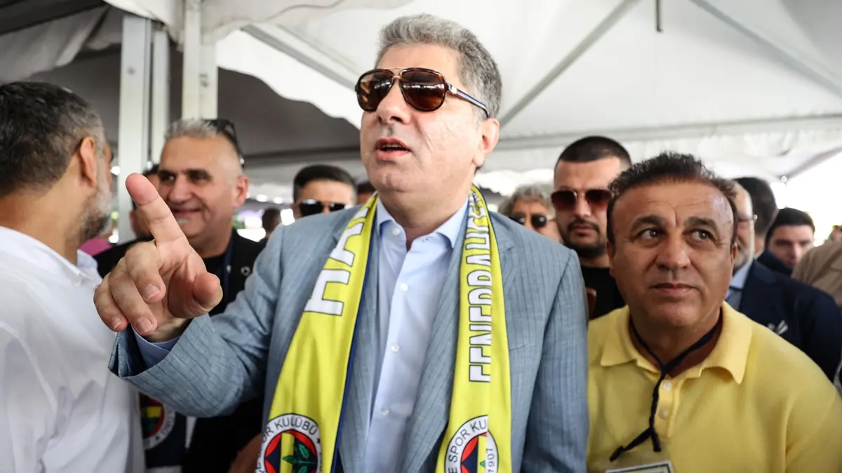 Hakan Safi seçimde bombayı patlattı! "Hakan Çalhanoğlu transferi bitti"