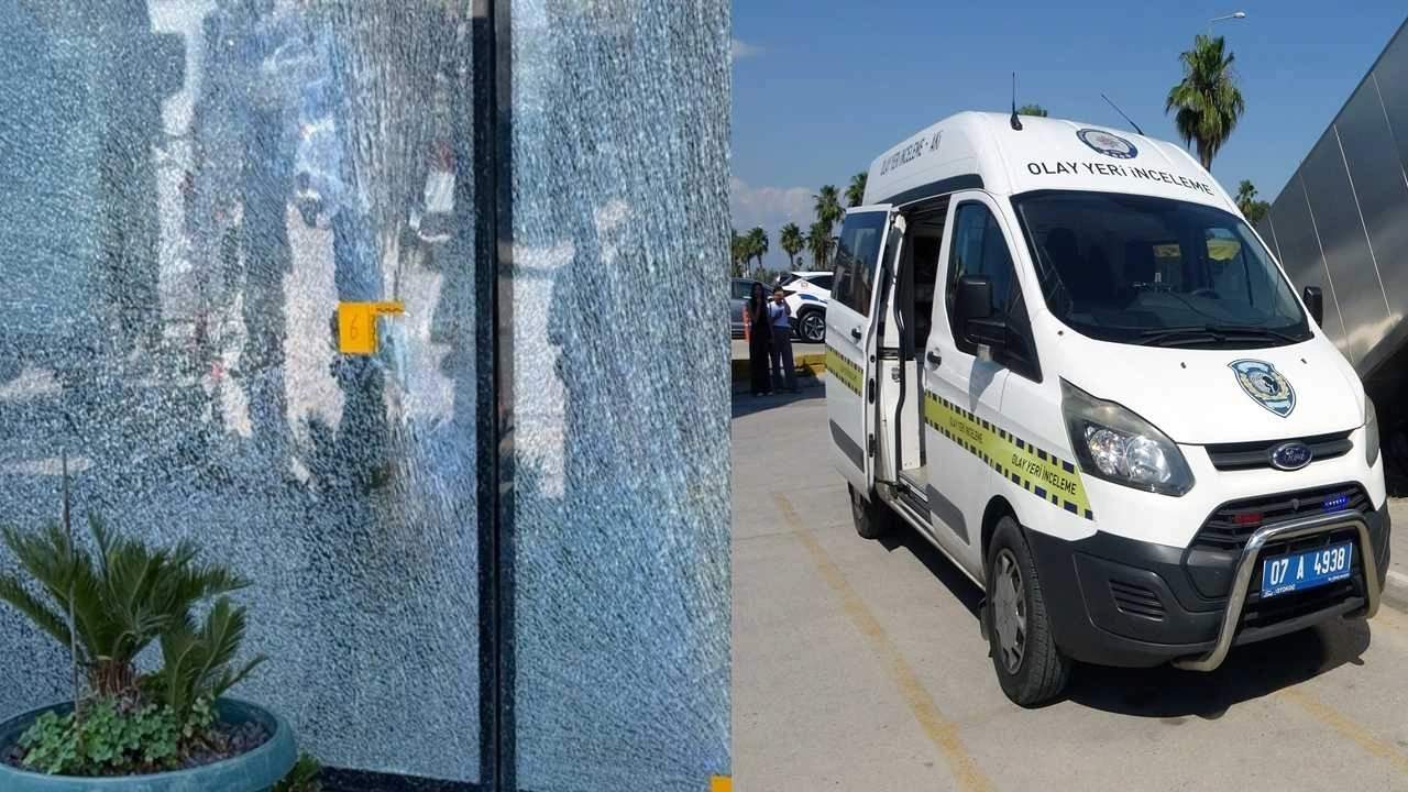 Antalya'da oto galeriye silahlı saldırı! Yüzünü gizleyip ateş açarak kaçtı