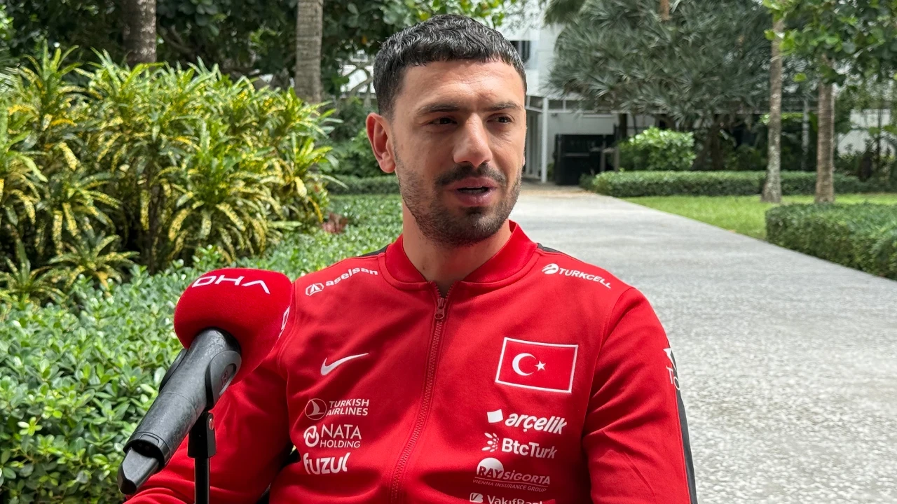 Merih Demiral’dan iddialı sözler: 'Herkesin istemediği takım olacağız'