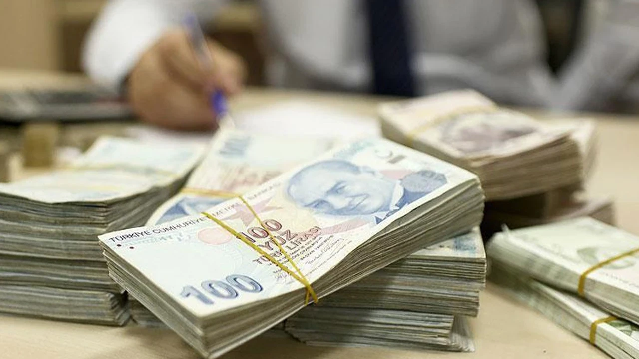 En düşük emekli aylığı 23 bin 552 TL oldu! Düzenleme Meclis'te kabul edildi