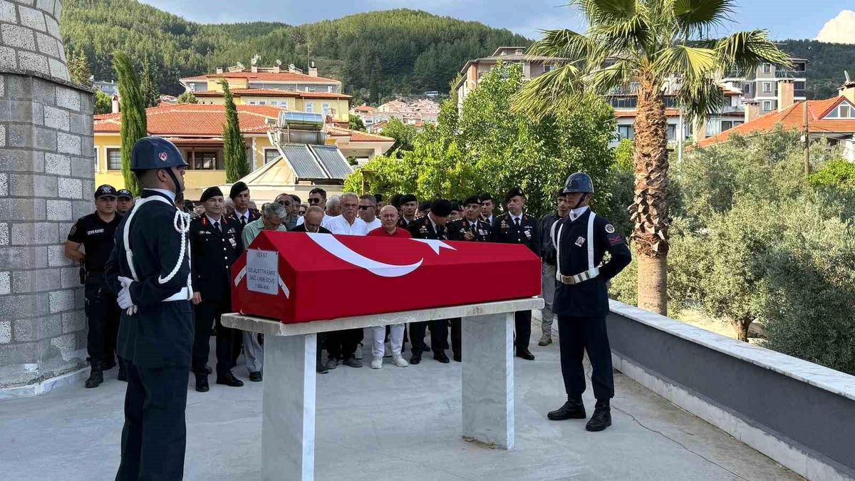 Muğla'da vefat eden gazi törenle son yolculuğuna uğurlandı