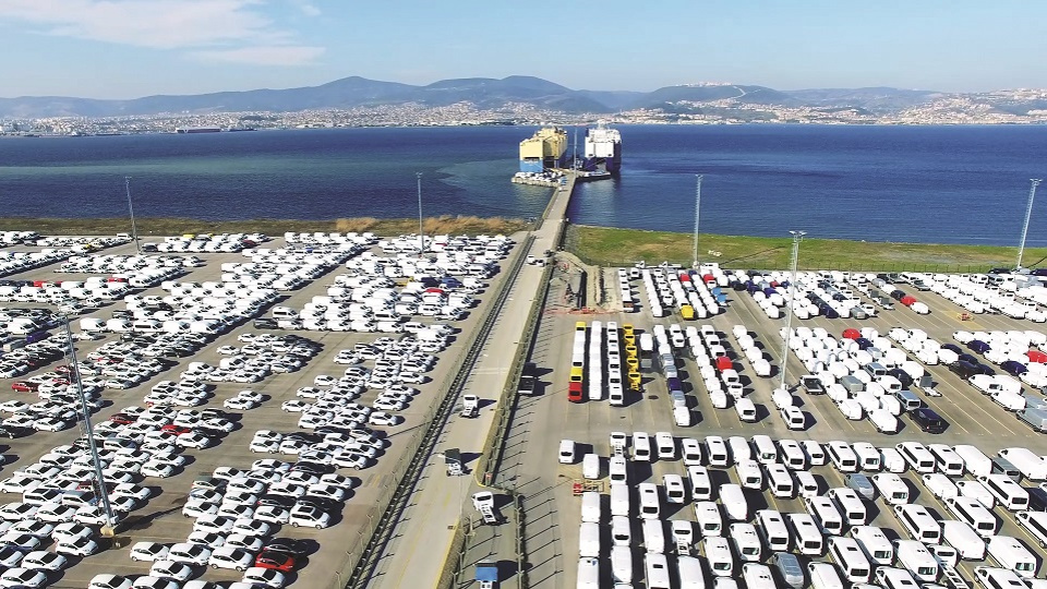 Otomotiv ihracatı çift haneli arttı