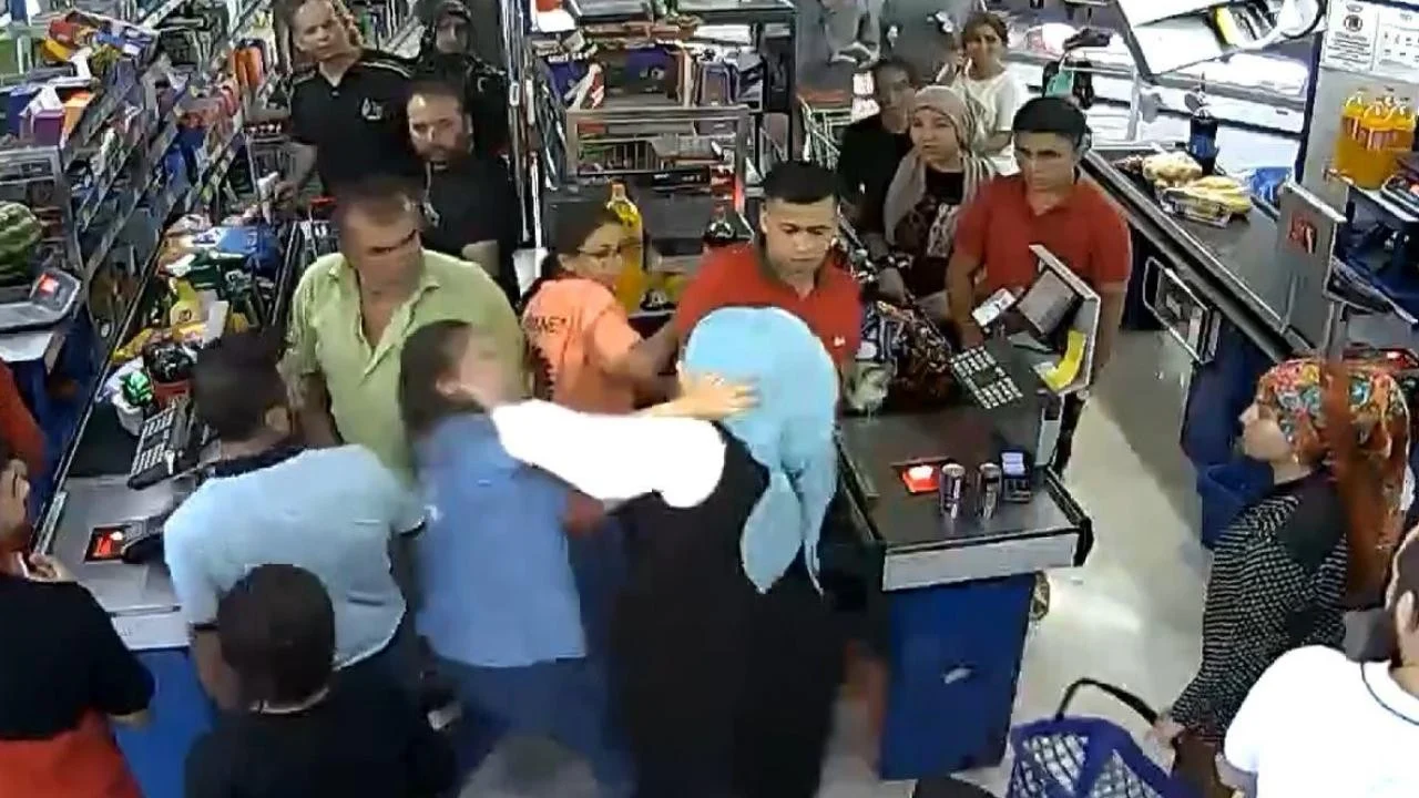 Aile, markette birbirine girmişti! Mahkemenin kararı belli oldu