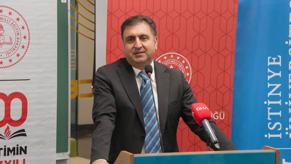 İstanbul'da Mesleki Eğitim Çalıştayı: ‘Fabrikaların İçinde Okul Açıyoruz’