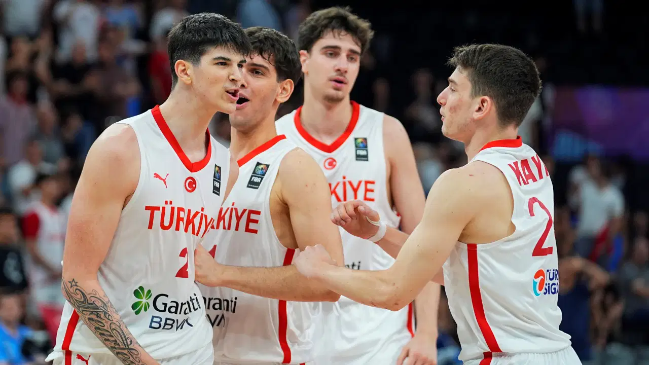 Genç milliler Dünya Kupası'nda çeyrek finalde!