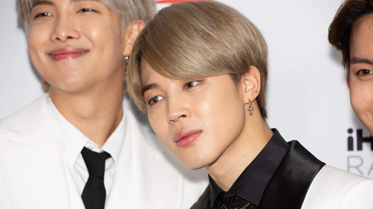 K-pop yıldızının kapısını 133 kez çalan stalker sınır dışı edilebilir