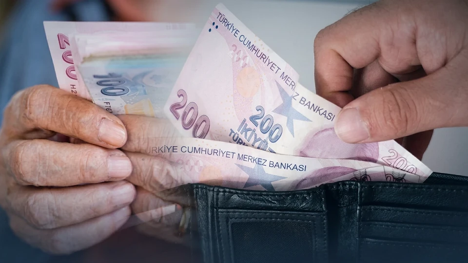 Emekliye ek ödeme son dakika: En düşük emekli maaşı ne kadar olacak? Emekliye ek ödeme ve Temmuz zammında kritik rakamlar
