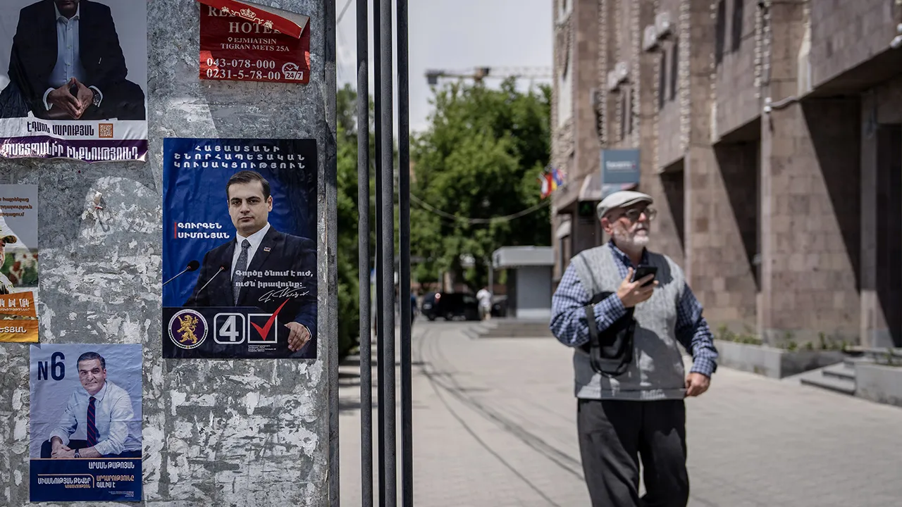 Ermenistan'da seçime saatler kala kriz: 6 aday gözaltında