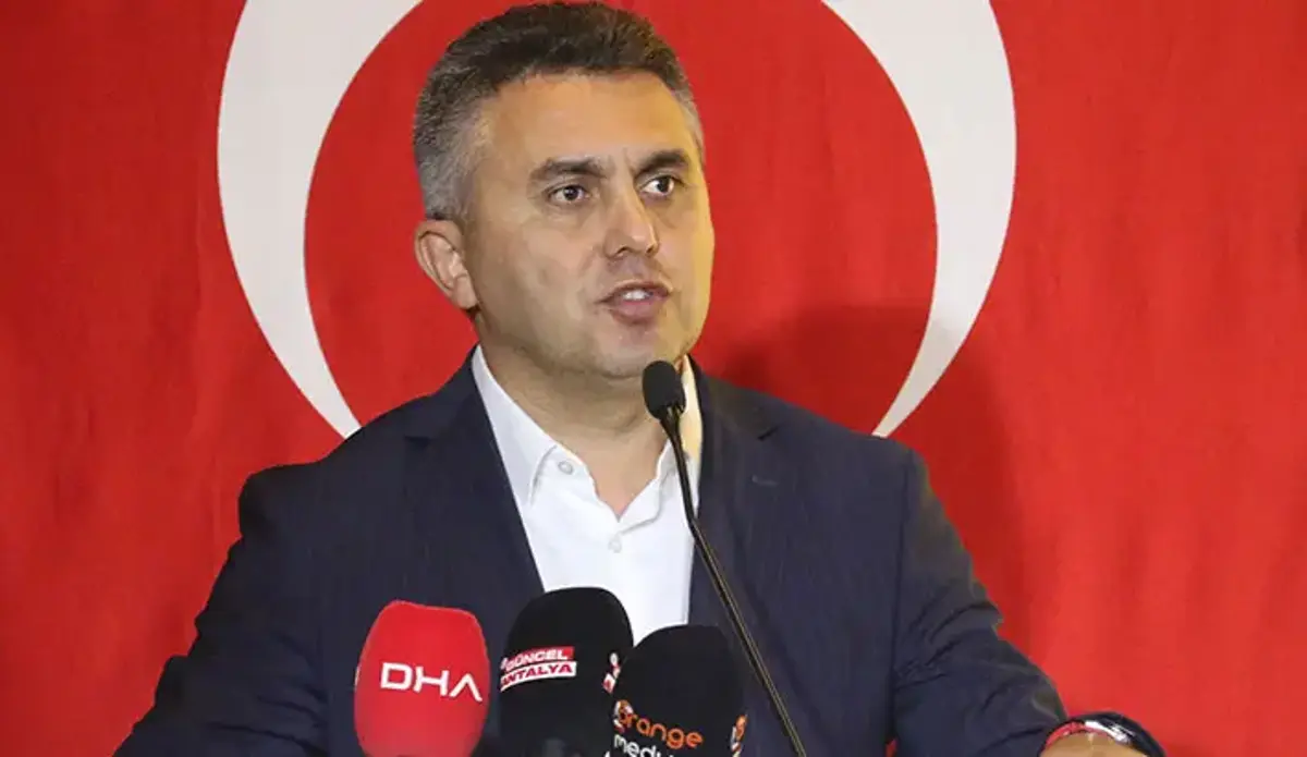 Antalyaspor'da yeni başkan Mustafa Ergün: Süper Lig'e çıkaracağımıza inancımız tamdır