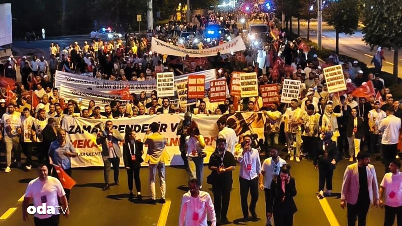 Ankara'da Külliye'ye 15 Temmuz yürüyüşü