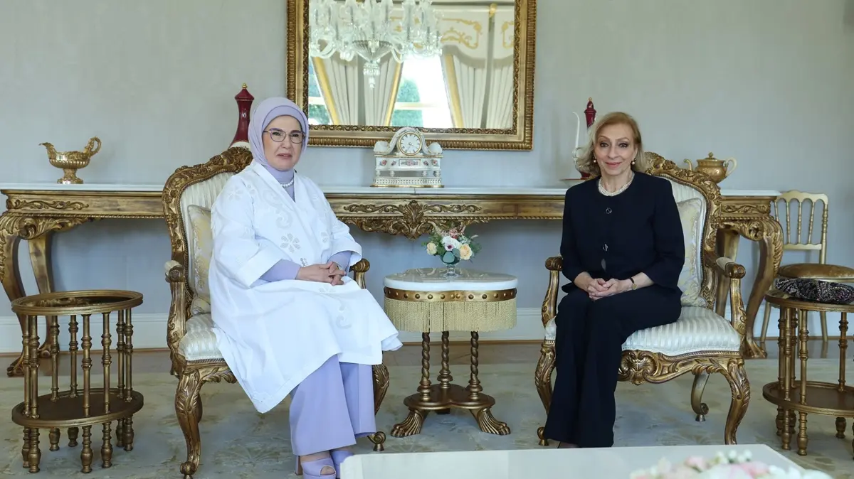 Emine Erdoğan, Lübnan Başbakanı'nın eşi Sahar Selam ile görüştü
