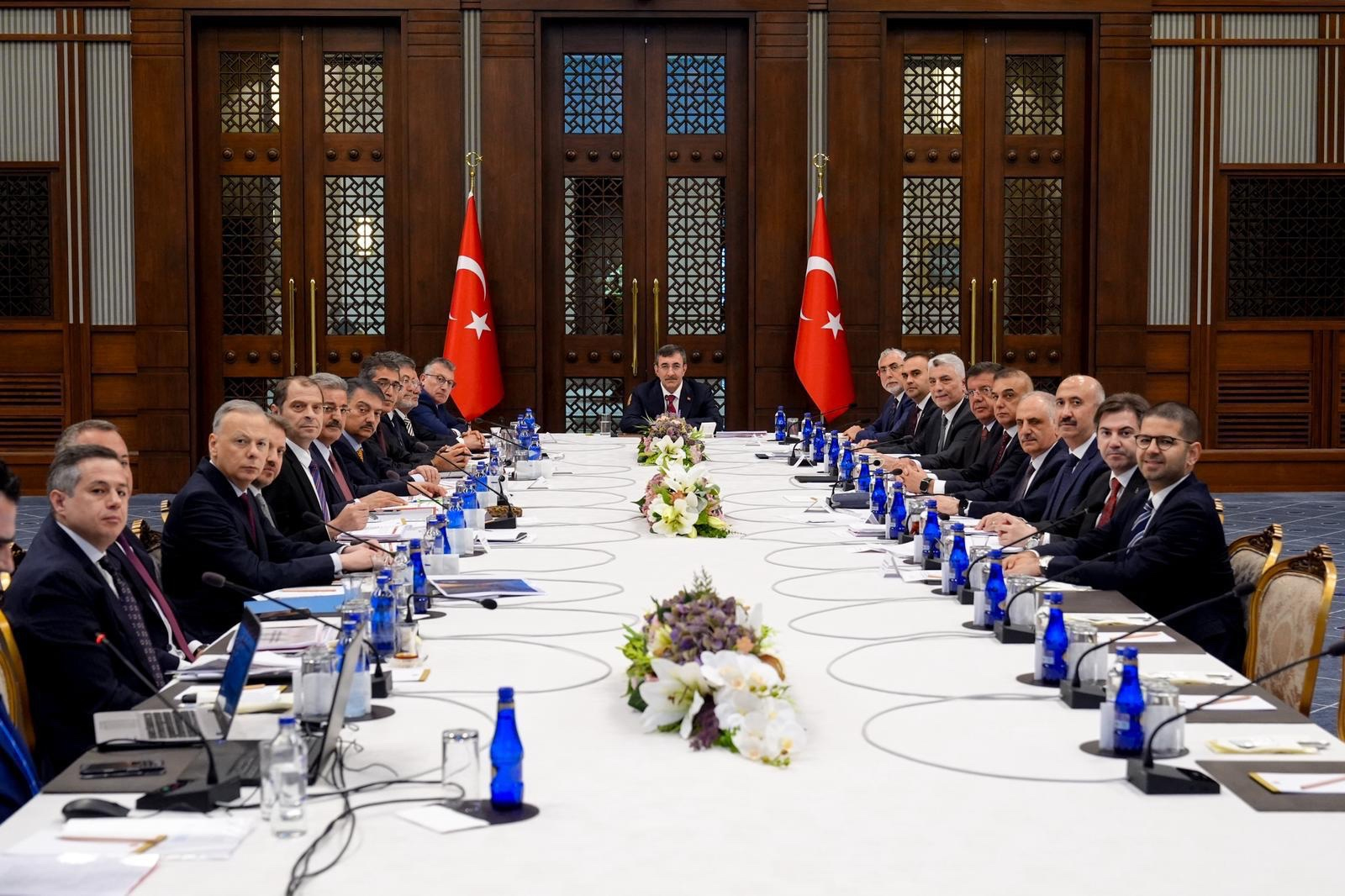 EKK toplantısında cari denge ve rekabet vurgusu