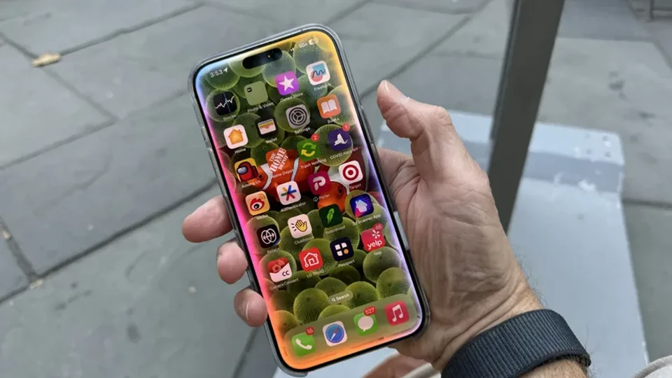 Apple'ın yapay zeka asistanı Siri rakiplerinin gerisinde kalma riskiyle karşı karşıya | TEKNOLOJİ HABERLERİ