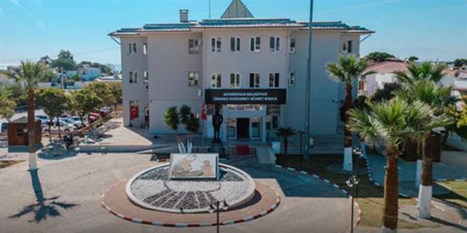 Seferihisar Belediyesine 'rüşvet' operasyonu: 15 kişi gözaltında