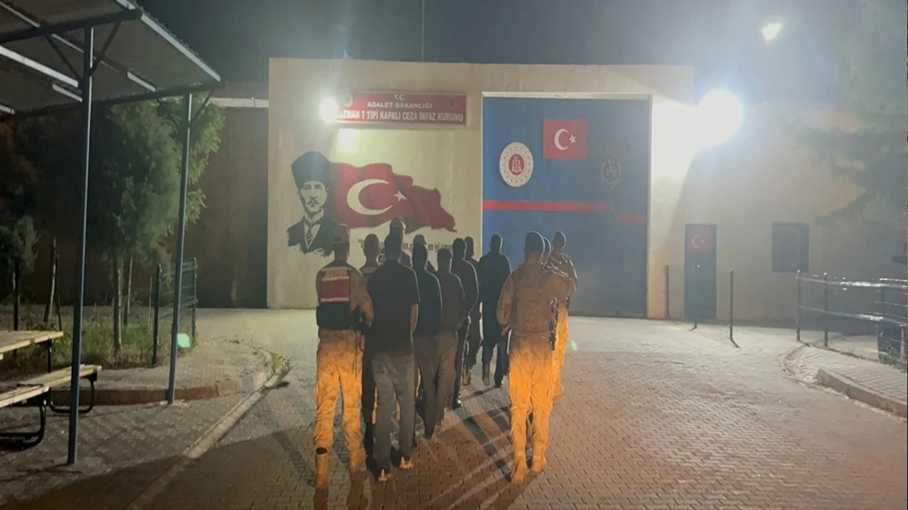 Batman'da 2021 yılındaki cinayetin soruşturmasında 5 şüpheli tutuklandı