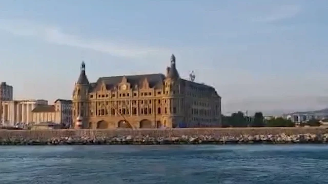 İstanbul hasret kalmıştı: Haydarpaşa Garı iskelelerinden kurtuldu işte yeni görüntüsü