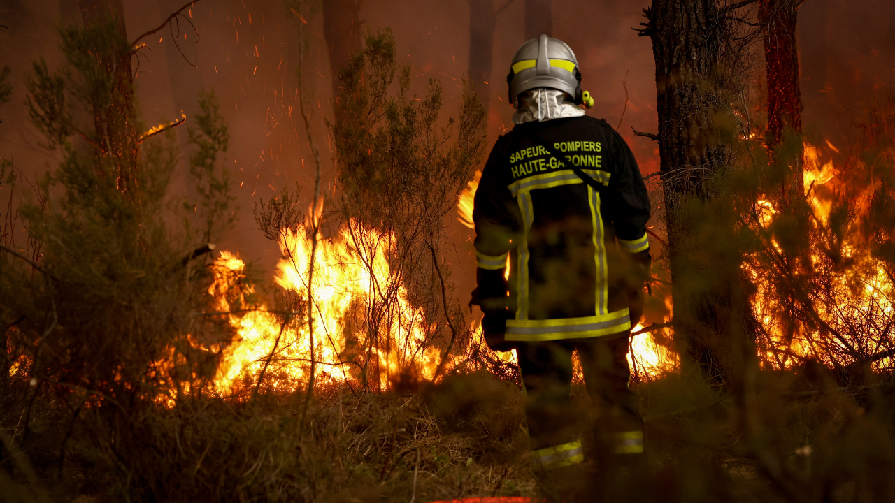 Fransa ve İspanya’da orman yangınları: 330 binden fazla kişi tahliye edildi