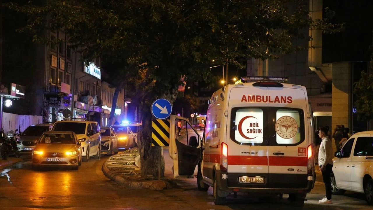 Muğla'da KADES ihbarı: Yardıma giden polisi silahla yaraladı