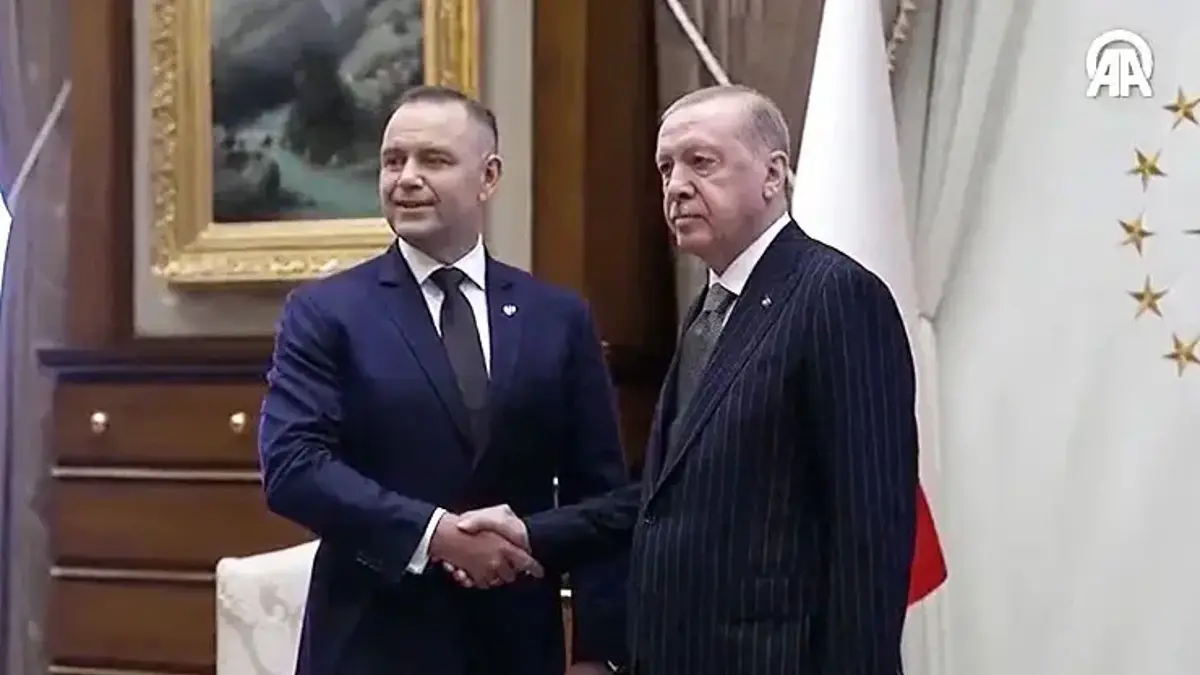Cumhurbaşkanı Erdoğan, Polonya Cumhurbaşkanı Nawrocki'yi resmi törenle karşıladı
