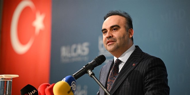 Bakan Kacır'dan Teknogirişim Rozetli girişimcilere kredi desteği müjdesi