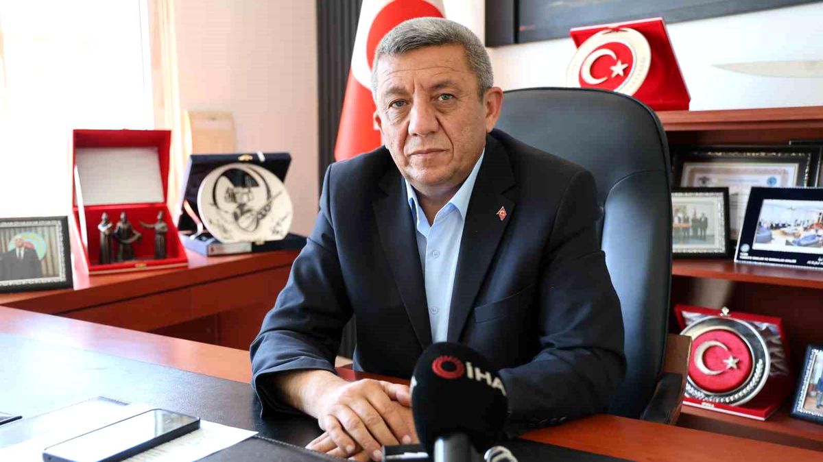 Kırşehir'de rakımı düşük bölgelerde hasat başladı