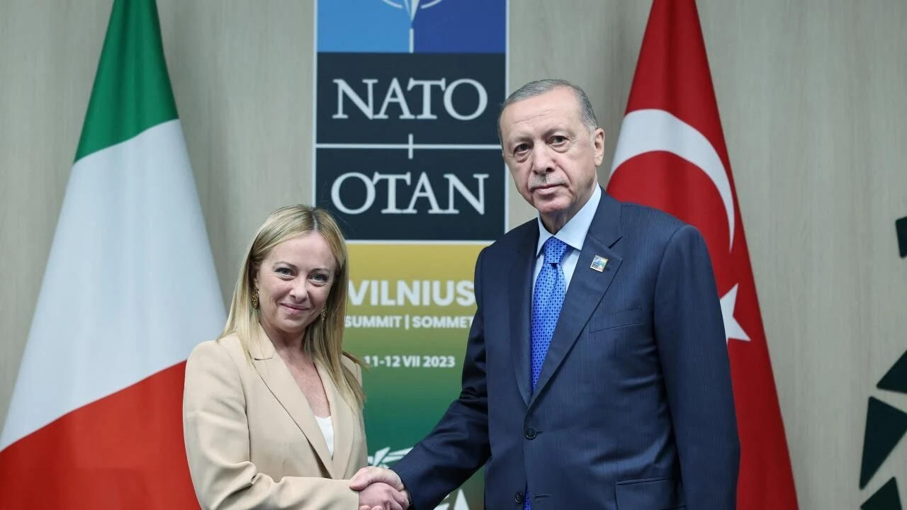 Erdoğan ve Meloni telefonda görüştü