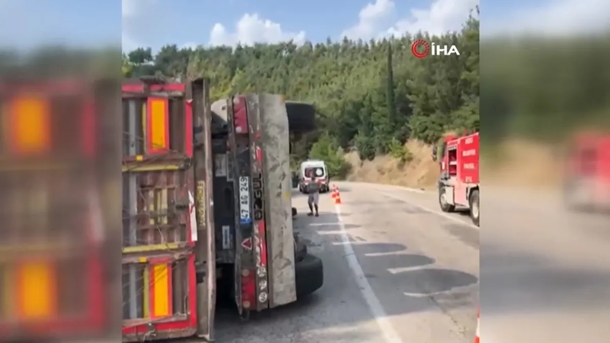 Osmaniye’de un yüklü tır devrildi: 1 yaralı