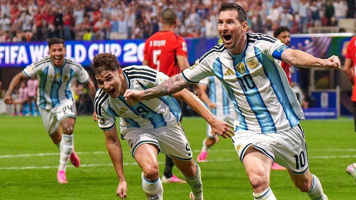Arjantin ve Messi'ye Ayrıcalık mı Yapılıyor? Dünya Kupası'nda Tartışmalı Kararlar