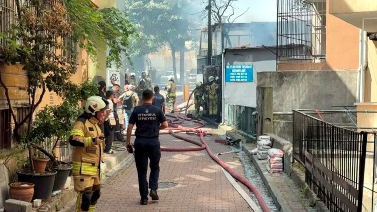 İş yerinin deposunda çıkan yangın kontrol altına alındı