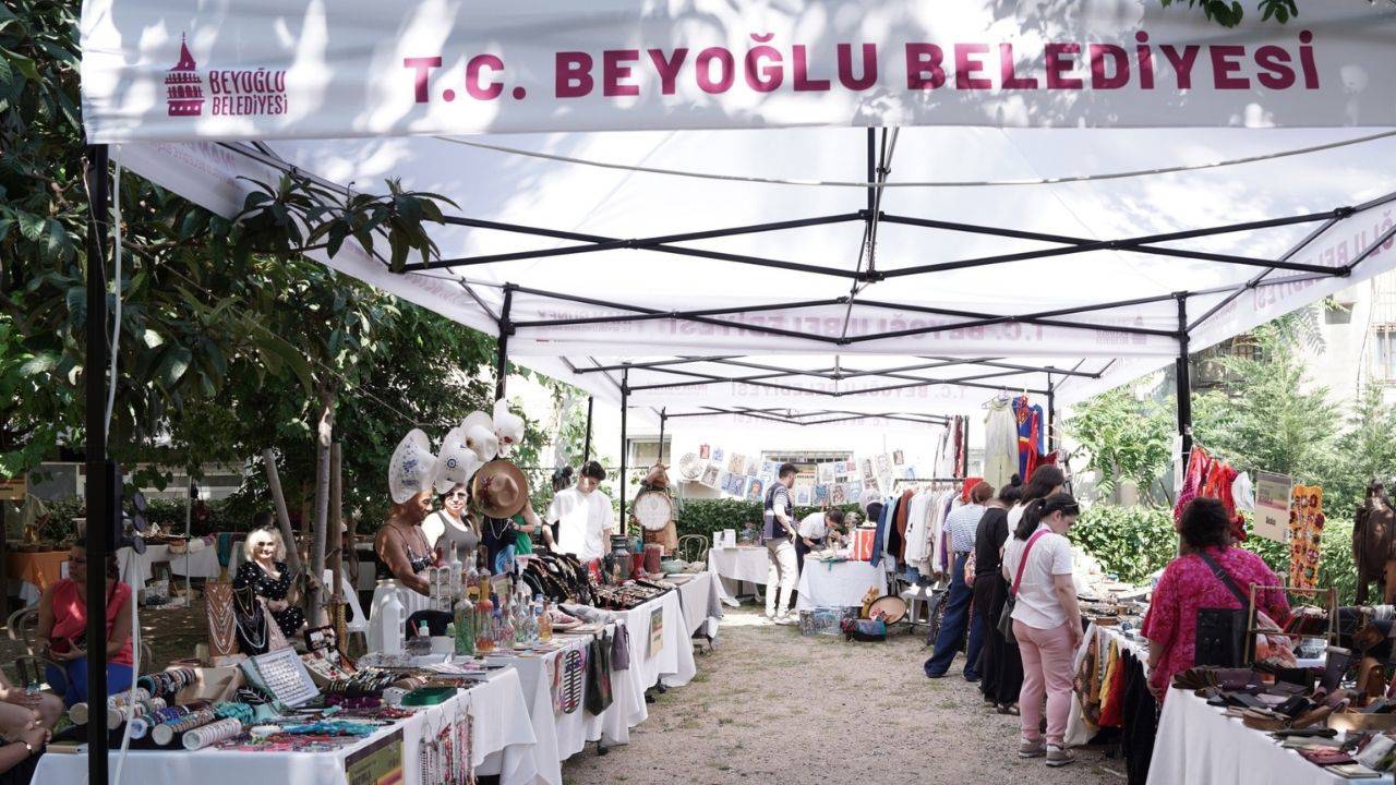 Beyoğlu 2. Retro Festivali başladı