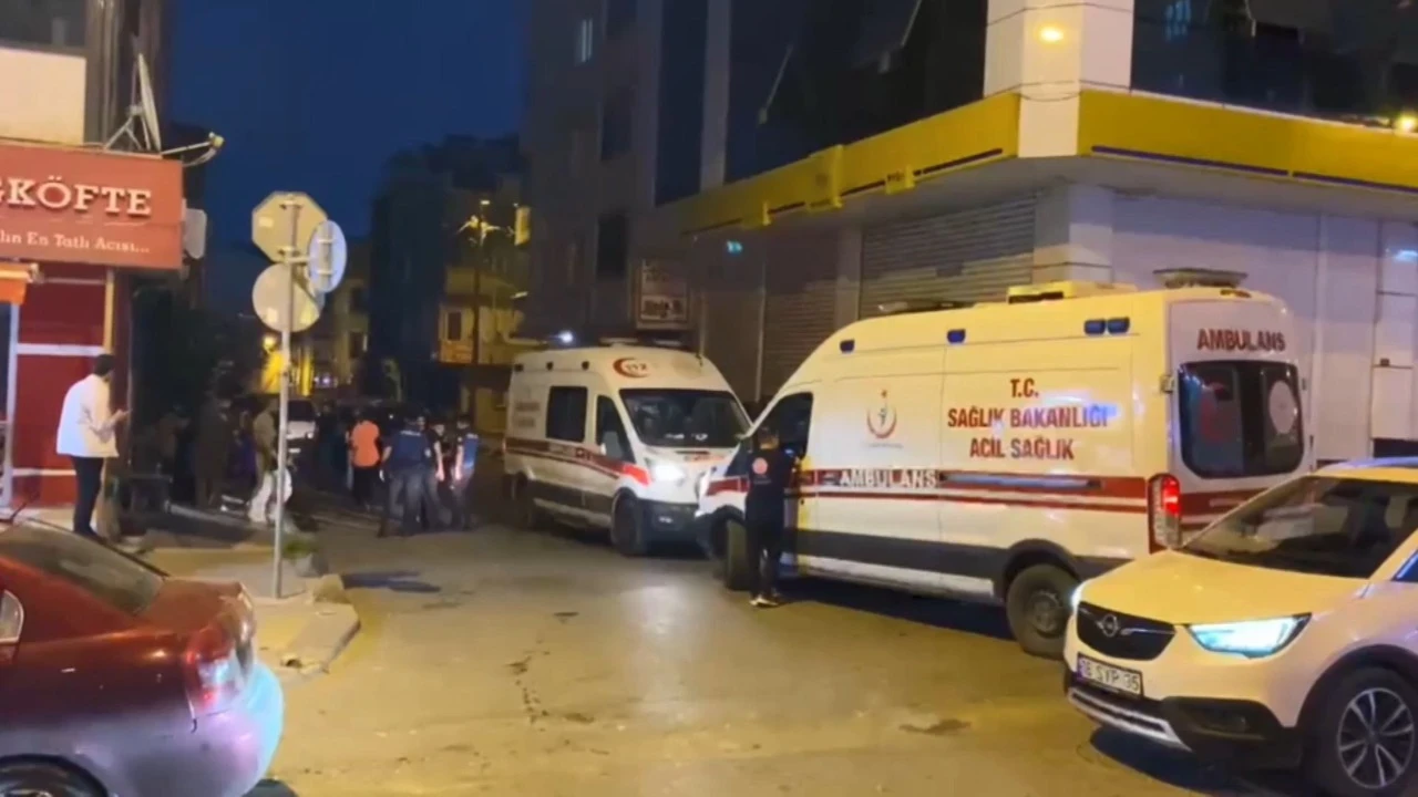 Uzaklaştırma kararını hiçe sayıp dehşet saçtı! Boşanma aşamasındaki eşinin evini ateşe verdi!