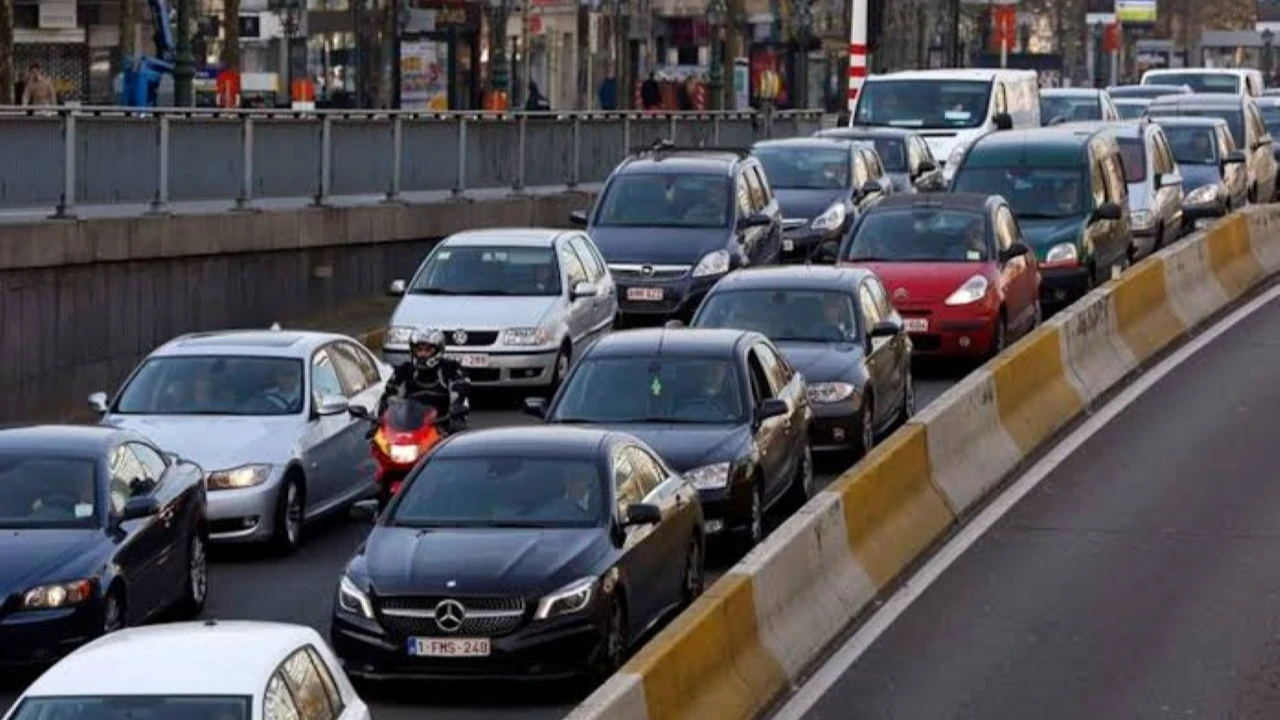 Avrupa'da ücretli yol ücreti dönemi başlıyor