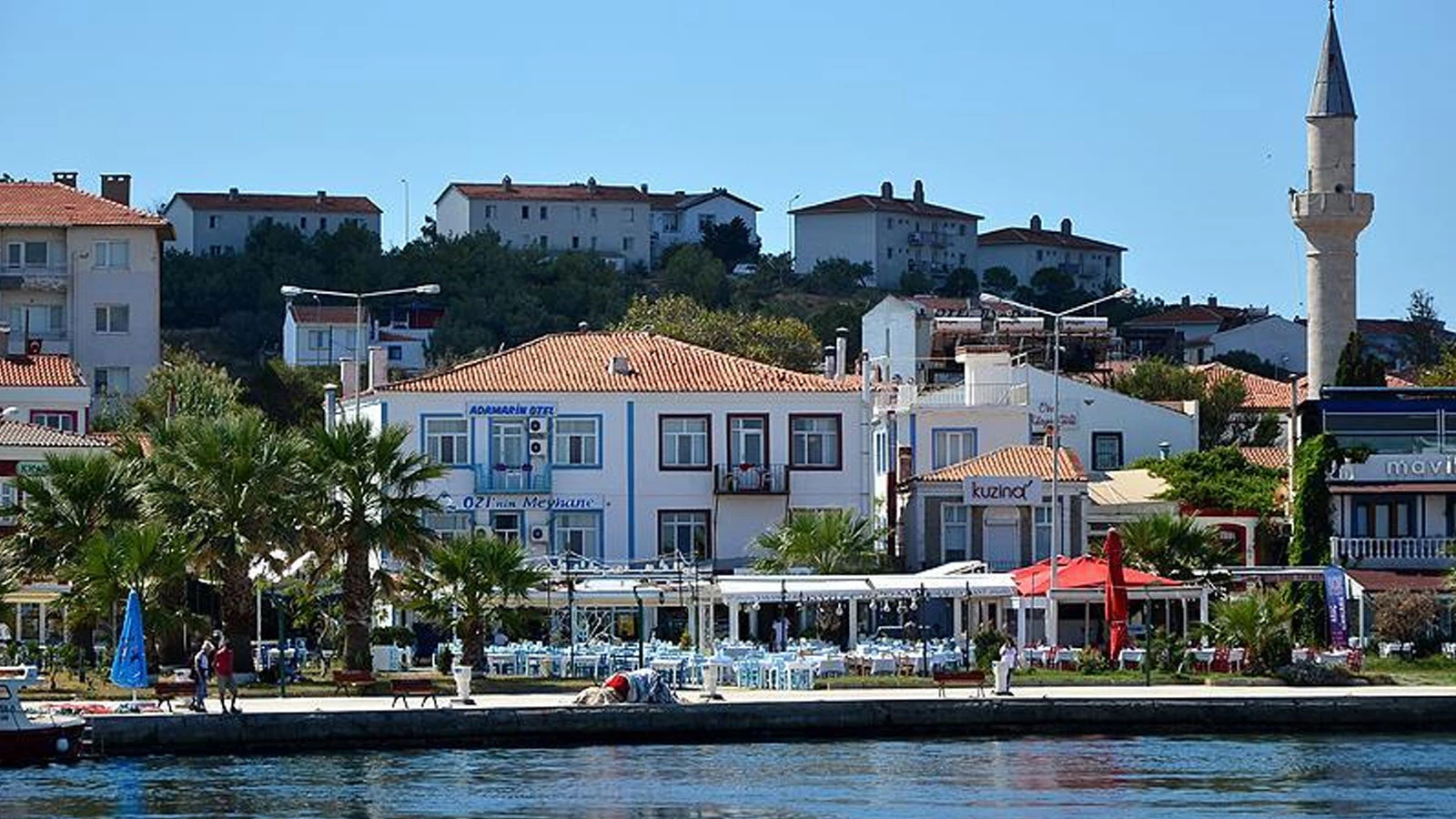Bozcaada'ya 19-32 kişilik araçların geçişi yaz boyunca yasaklandı