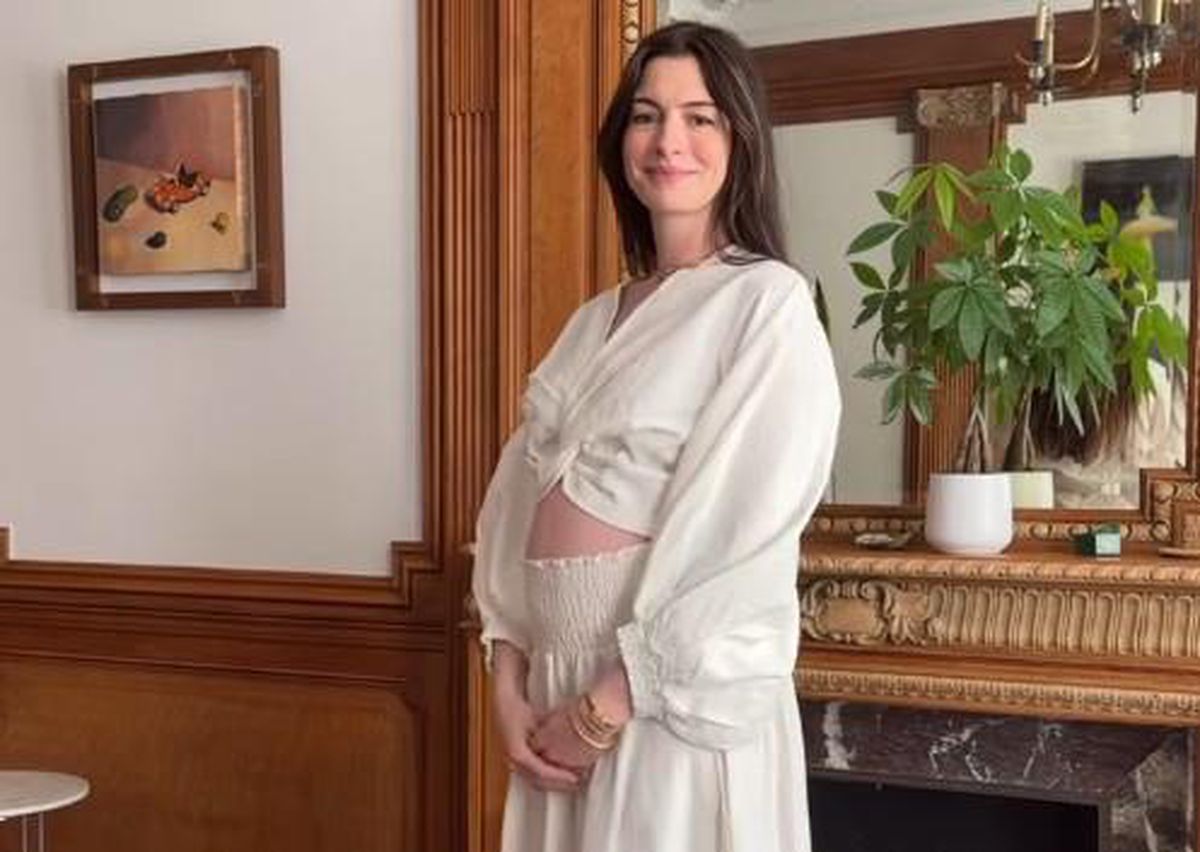 Anne Hathaway hamile mi?