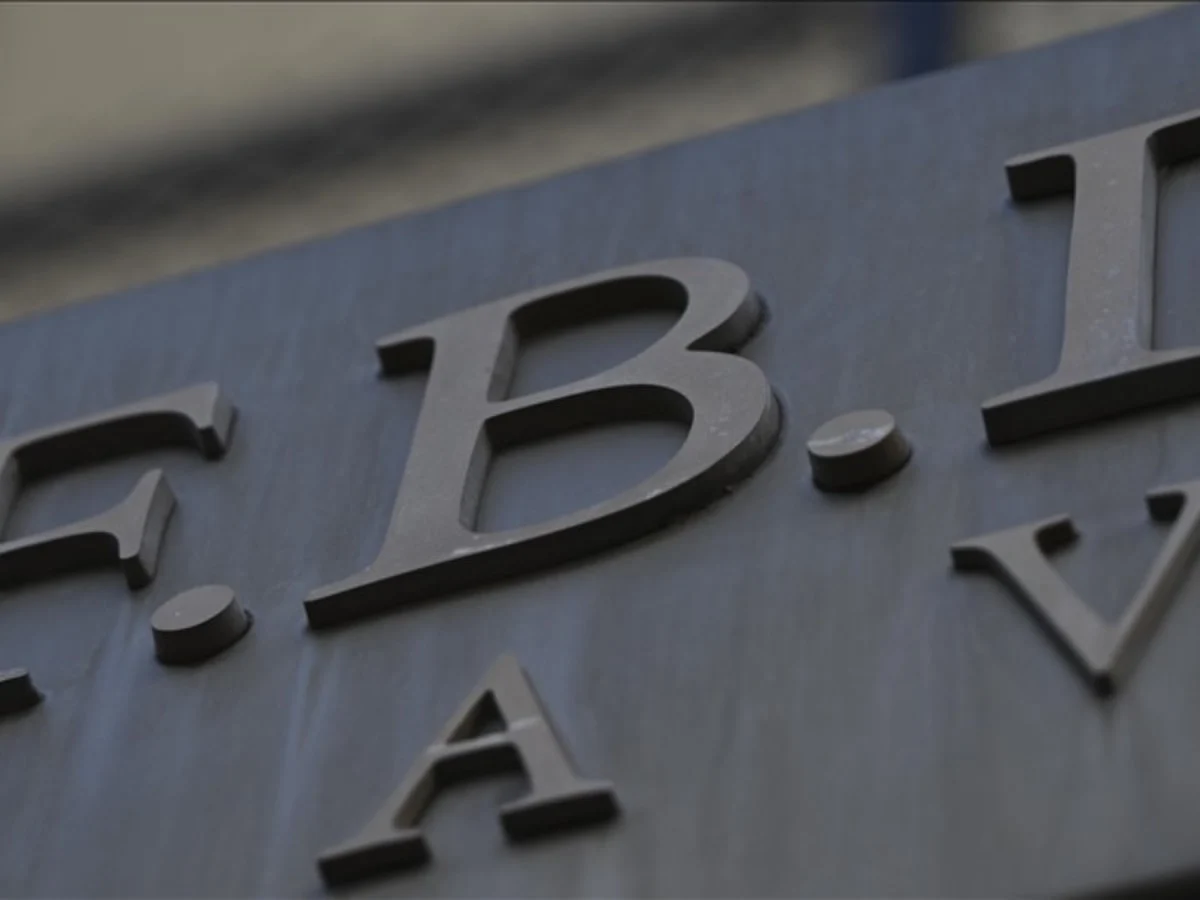 FBI'dan Çin uyarısı: Sahte iş tekliflriyle gizli bilgi toplanıyor