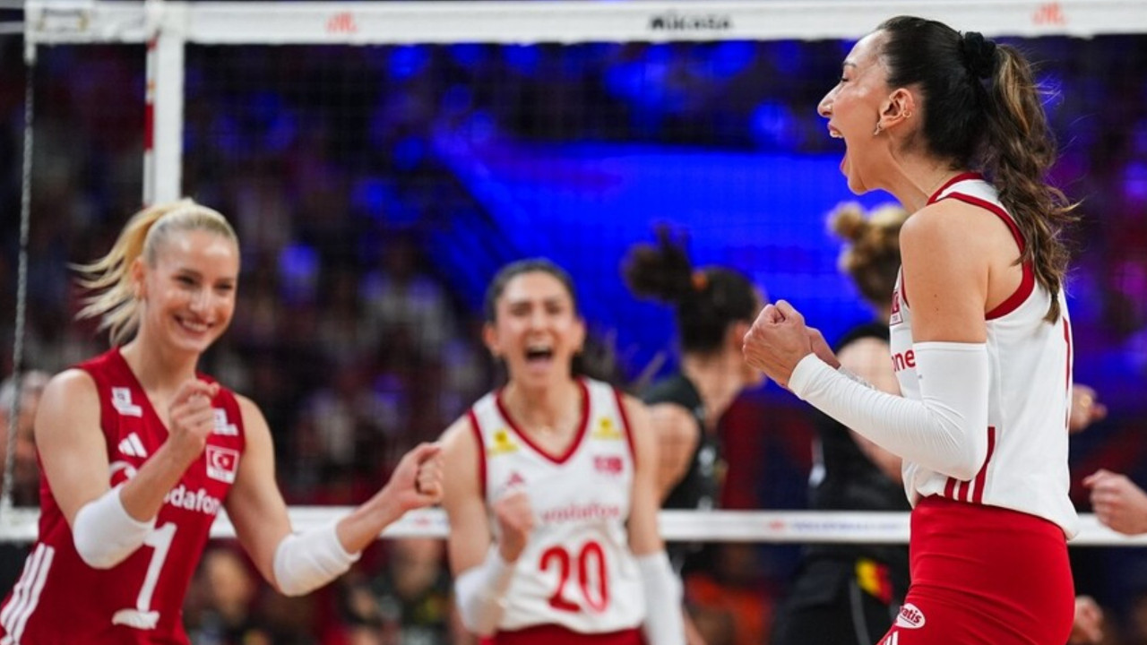 A Milli Kadın Voleybol Takımı, Belçika'yı 3-0 yendi