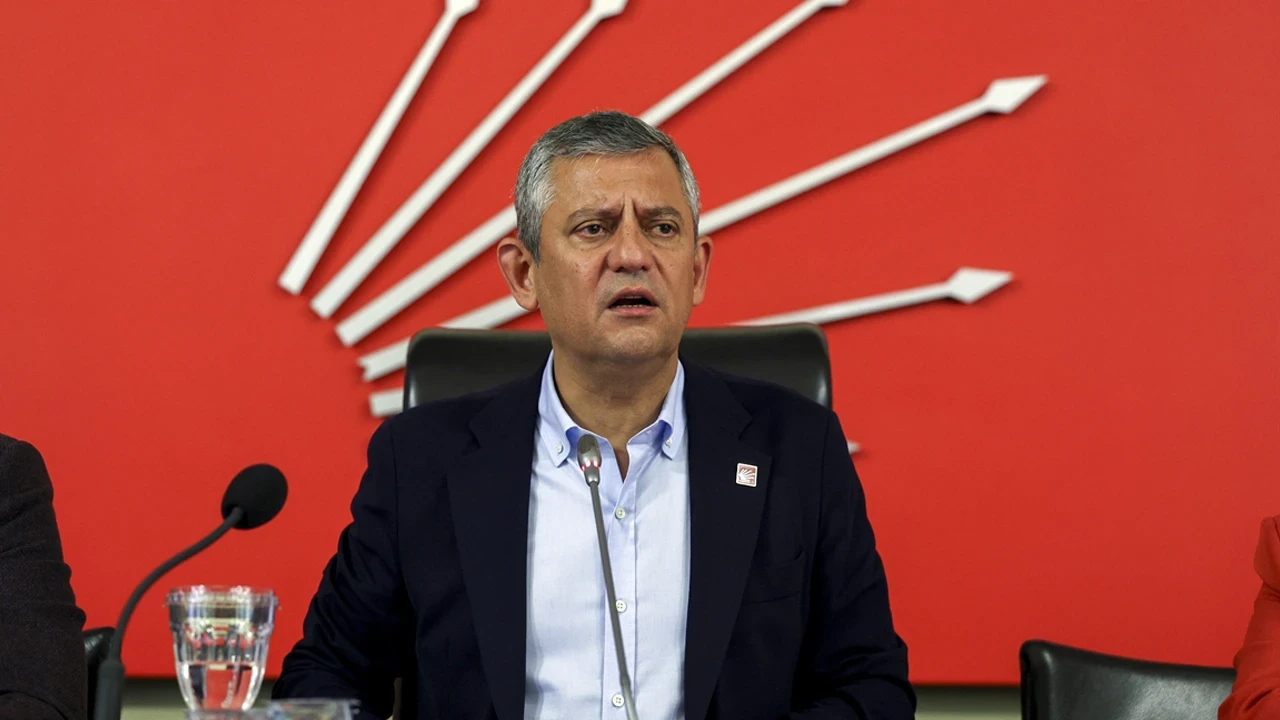 Özgür Özel, yeni parti kurarsa Mansur Yavaş gitmeyecek