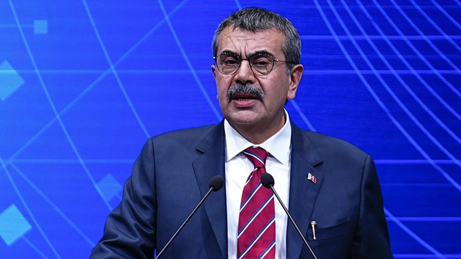 Bakan Tekin'den özel okul fiyatlarıyla ilgili uyarı: Yüksek artış varsa soruşturma açıyoruz